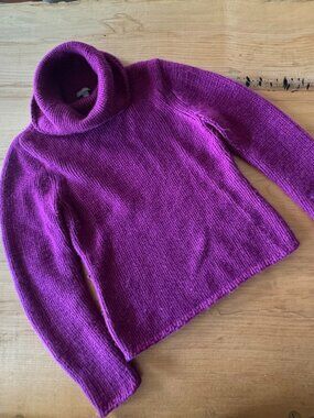 Ann Taylor cashmere turtleneck sweater